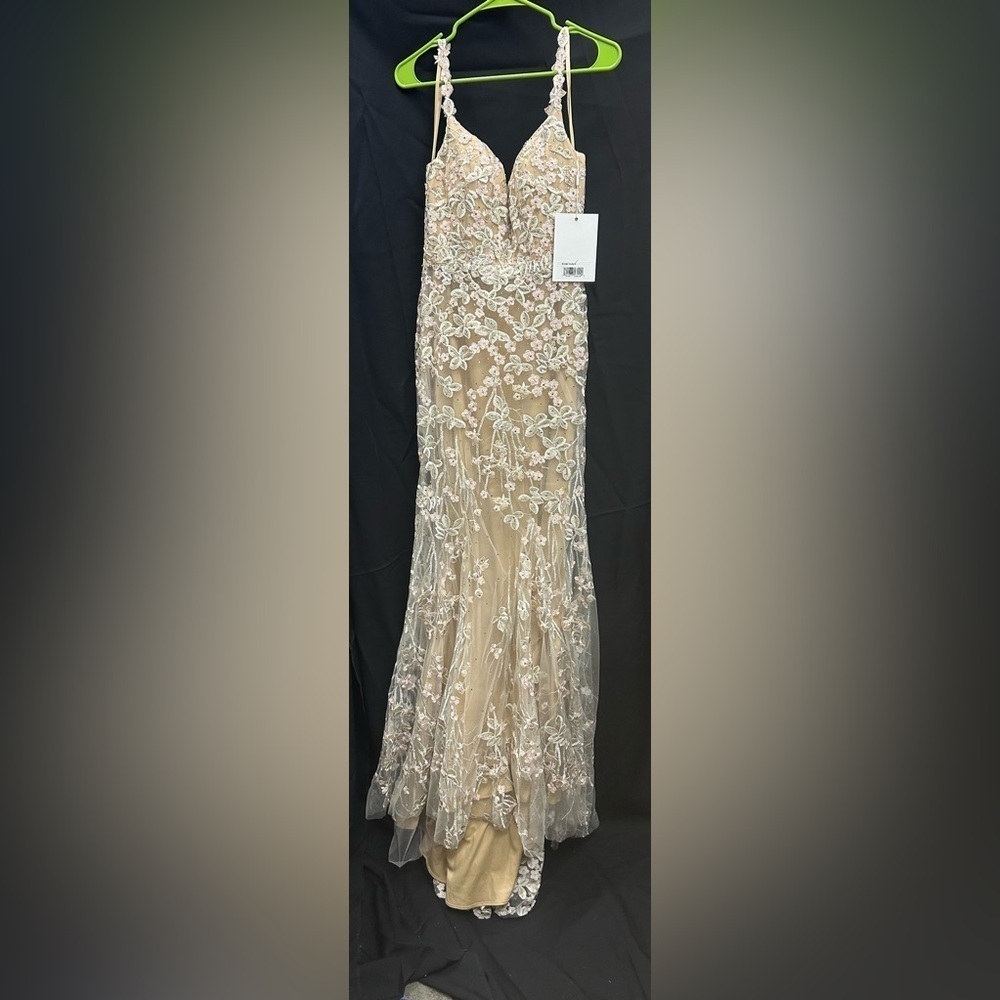 Mac Duggal 67492 NWT FLORAL EMBROIDERED CORSET BODICE GOWN - Picture 7 of 10
